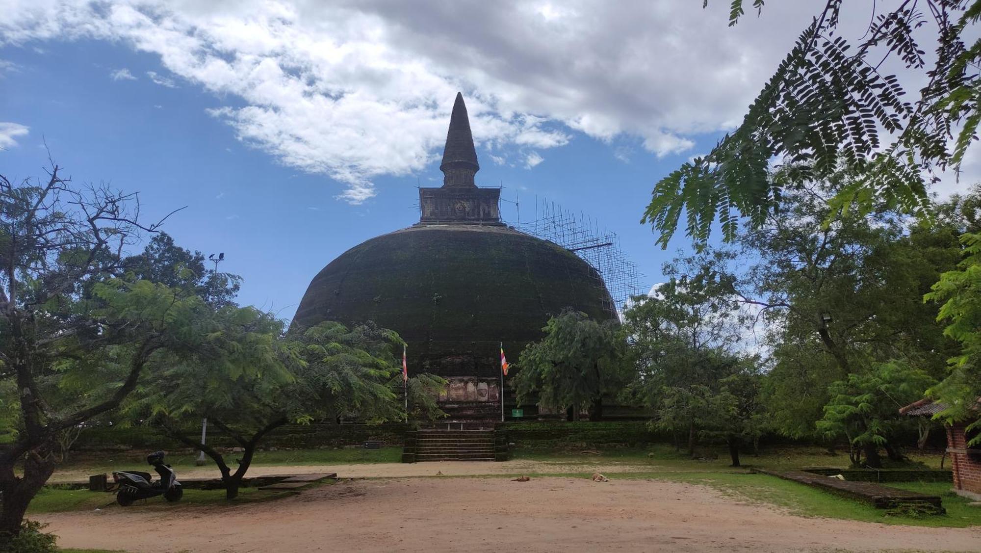Deer Garden Guest Hotel Polonnaruwa Exterior foto